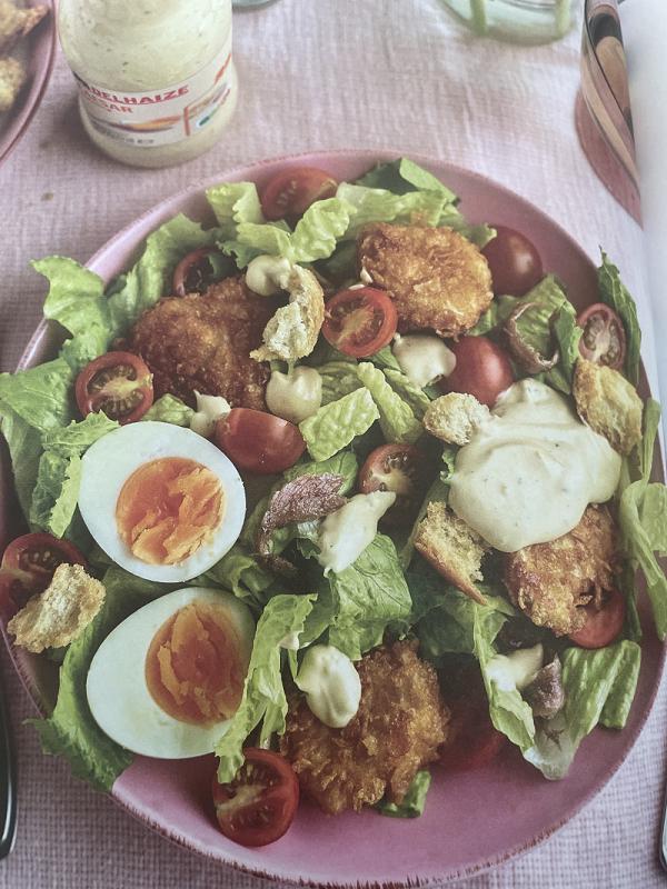 Caesarsalade met kipnuggets