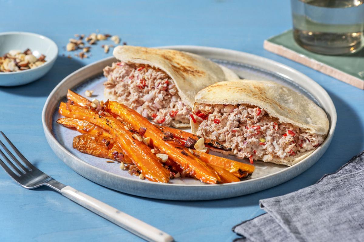 Pitabroodjes met zelfgemaakte tonijnsalade