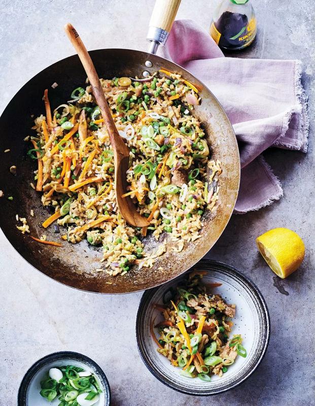 Nasi goreng van kip met basmatirijst
